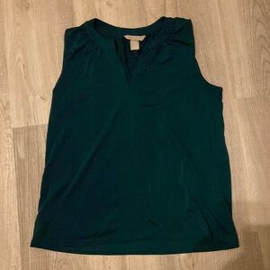 H&M green sleeveless top. Size s
